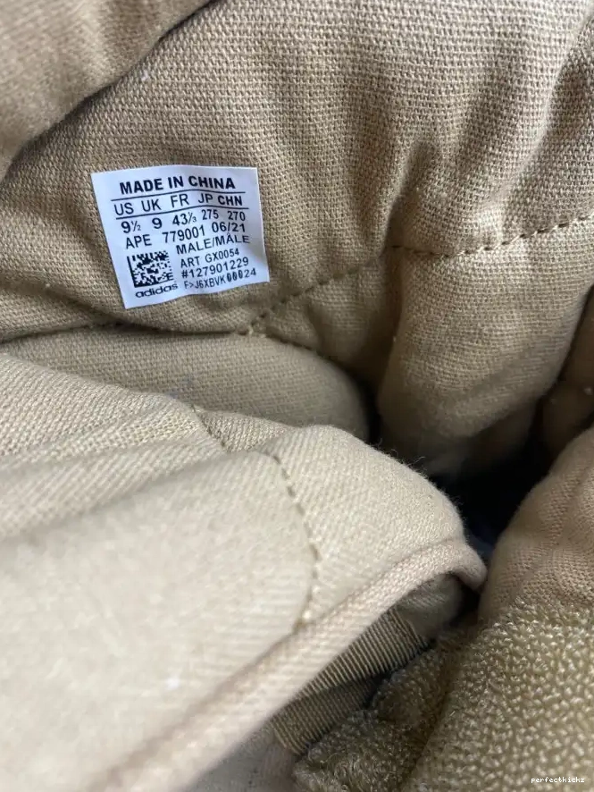 GX0054 Adidas Boot NSLTD Yeezy Khaki 0630